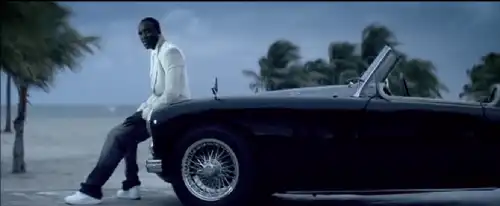 Right Now (Na Na Na) - Akon Love Song Status